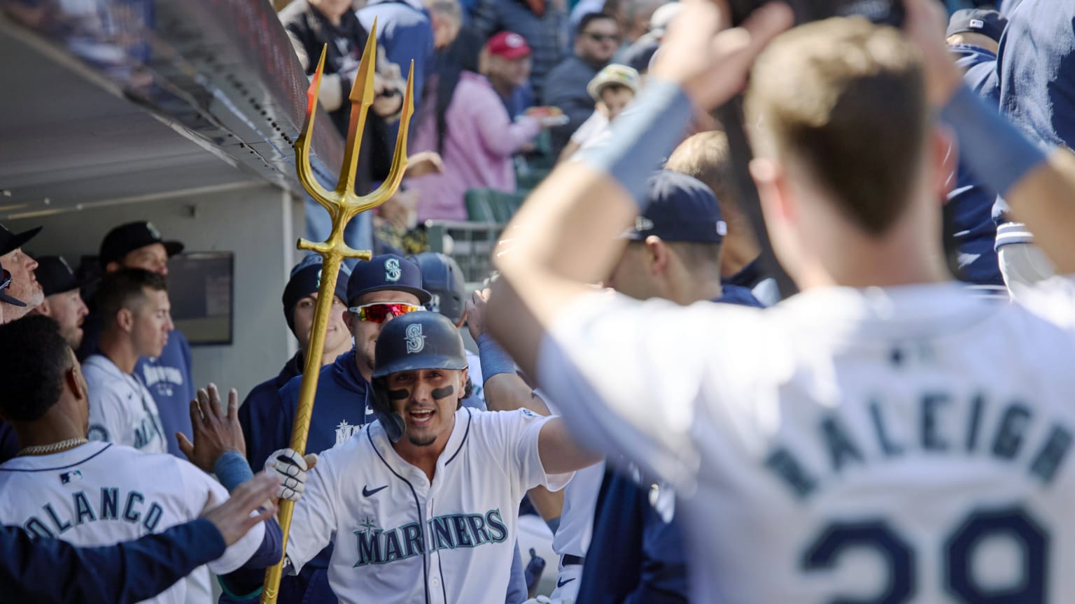 Josh Rojas homers on a fly ball to right field | 04/17/2024 | Seattle ...
