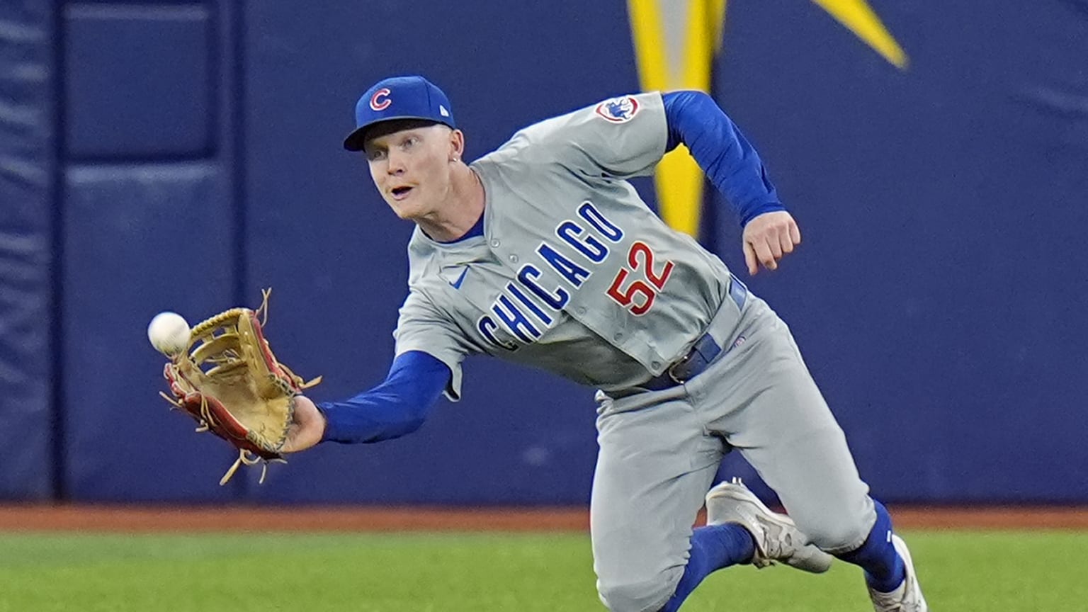Pete Crow-Armstrong's diving catch | 06/13/2024 | Chicago Cubs