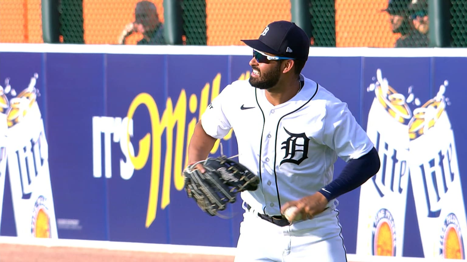 Greene leaves game with injury 05/30/2023 Detroit Tigers