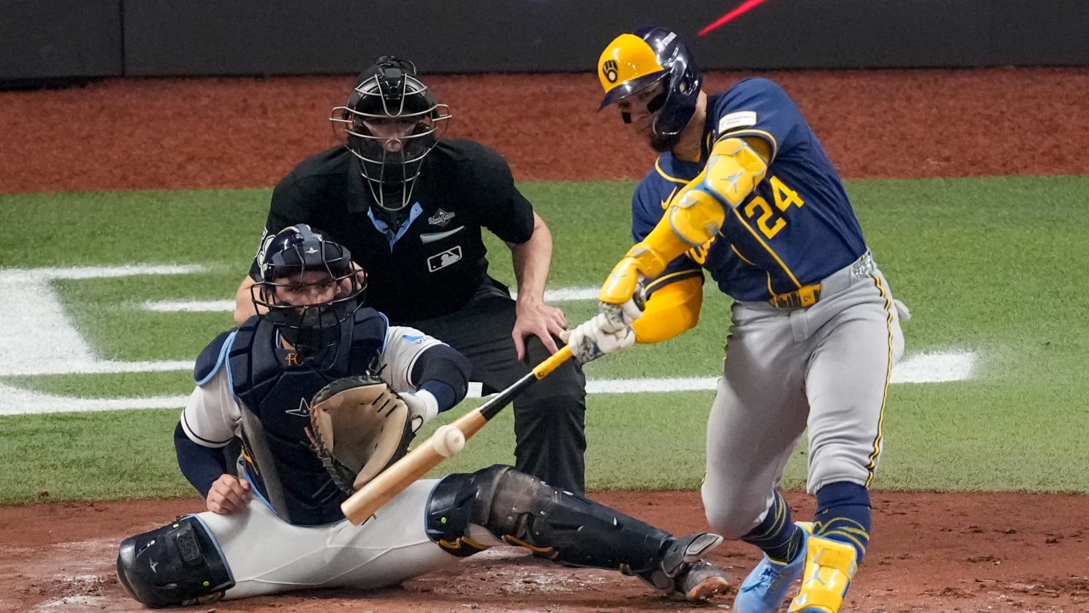 William Contreras pega sencillo productor | 26/10/2026 | Los Brewers de ...