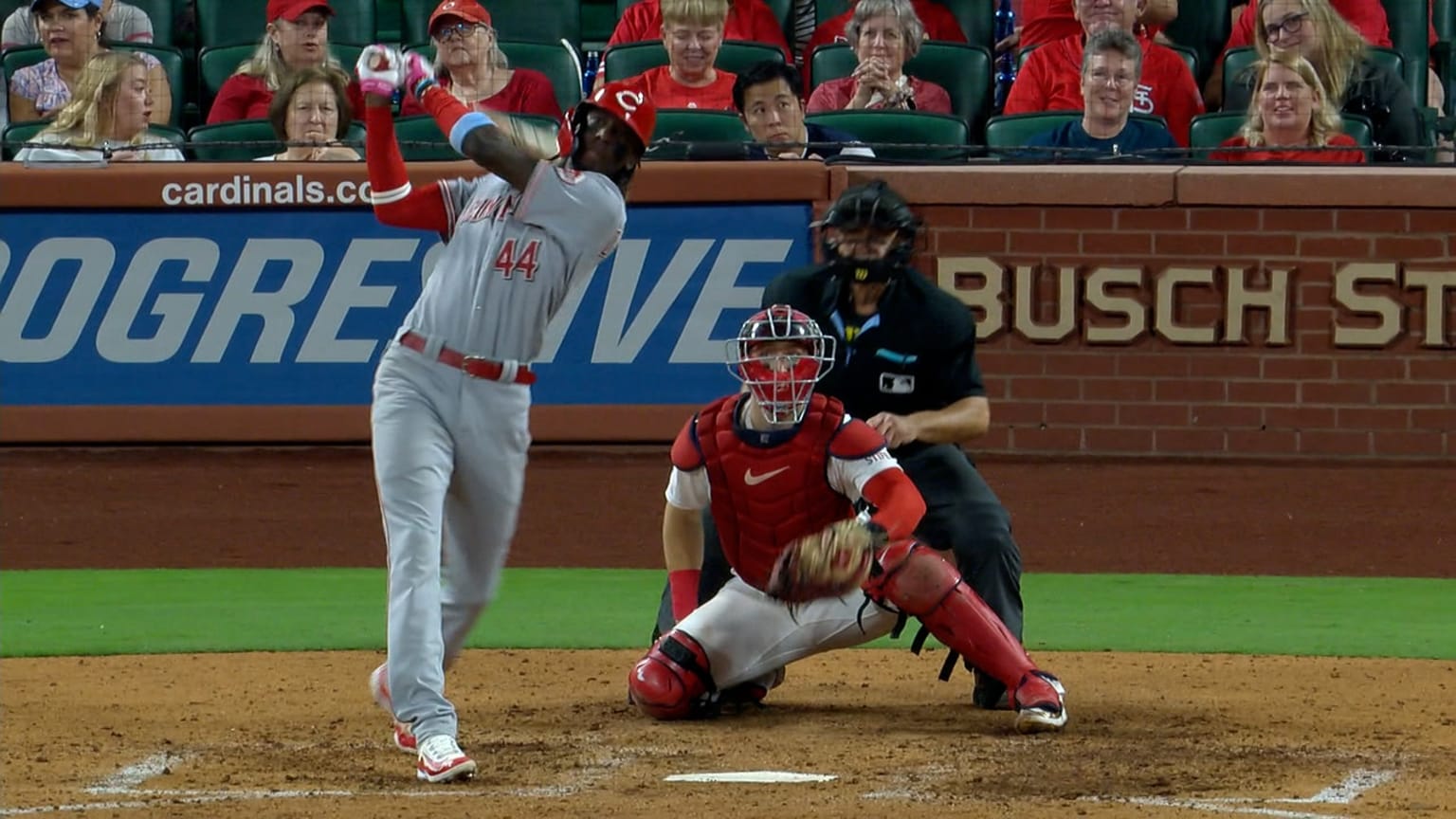 Reds score five in the 8th, extend lead 09/29/2023 Cincinnati Reds