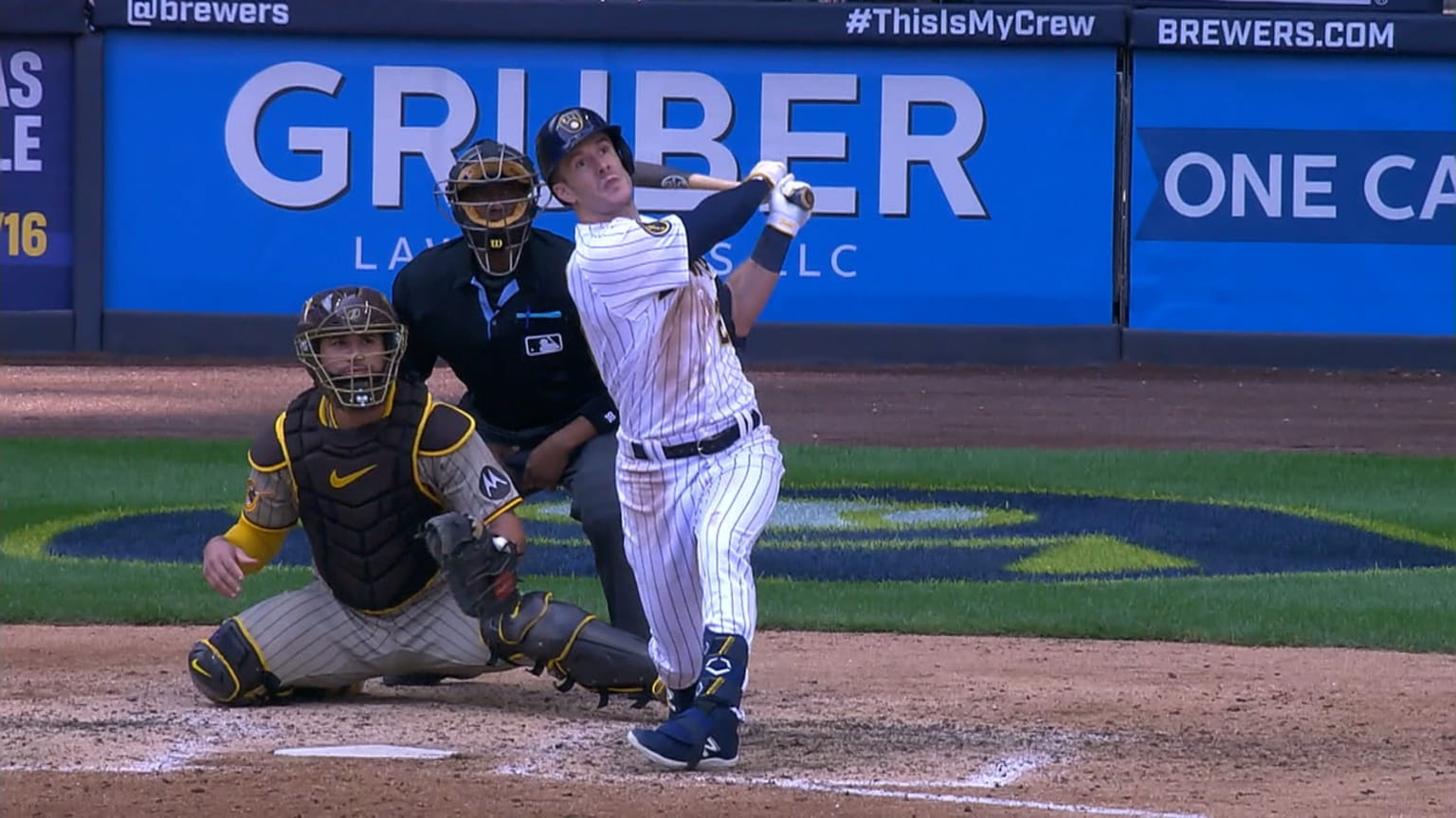 Mark Canha loops a two-run single to left field | 08/27/2023 ...