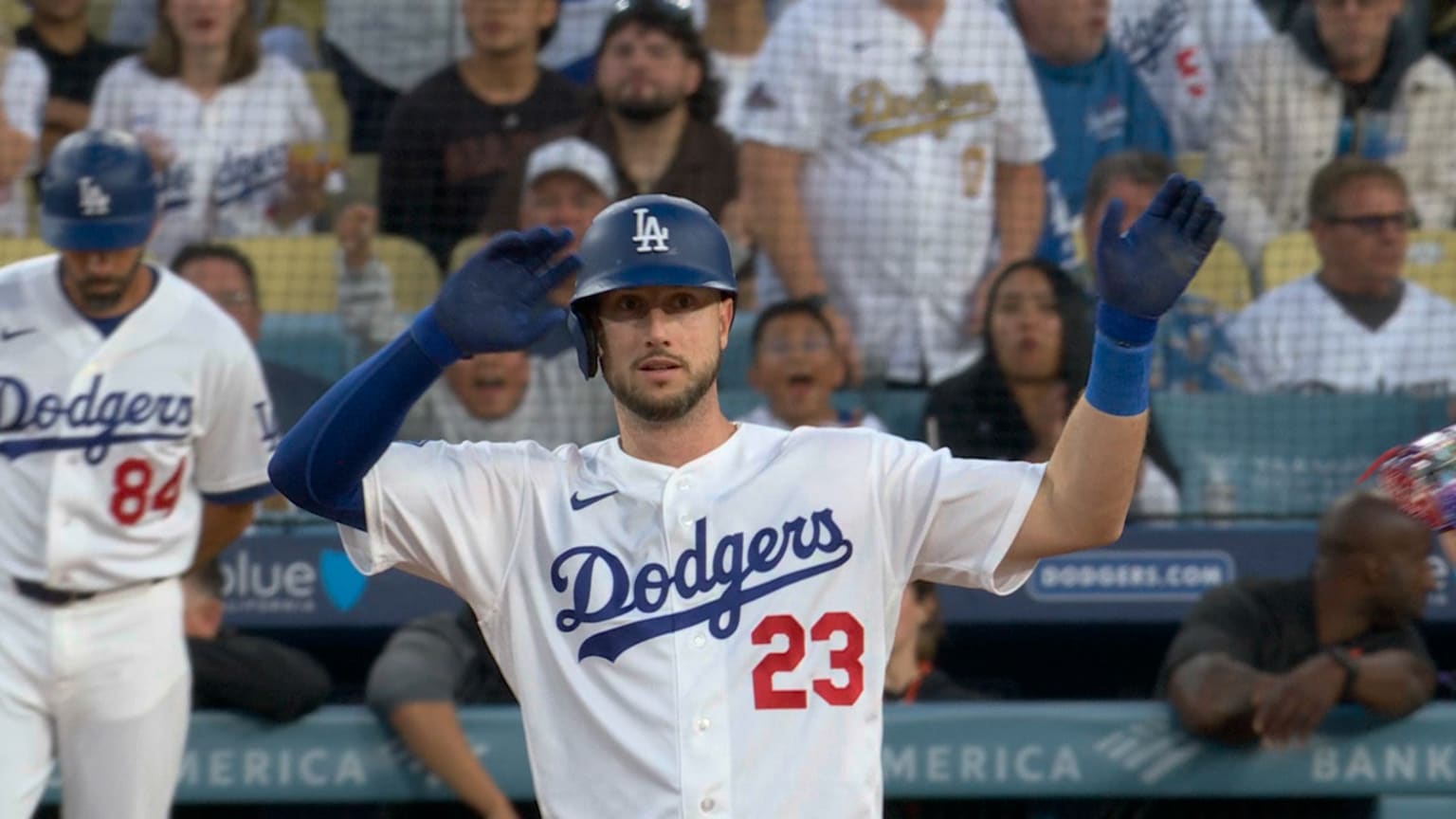 Kyle Tucker batea un doblete | 13/05/2026 | Los Dodgers de Los Angeles – MLB.com