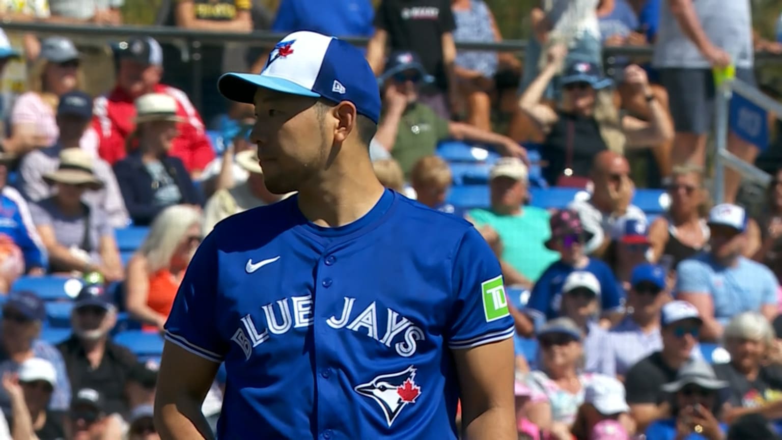 Yusei Kikuchi fans three batters through two innings | 02/26/2024