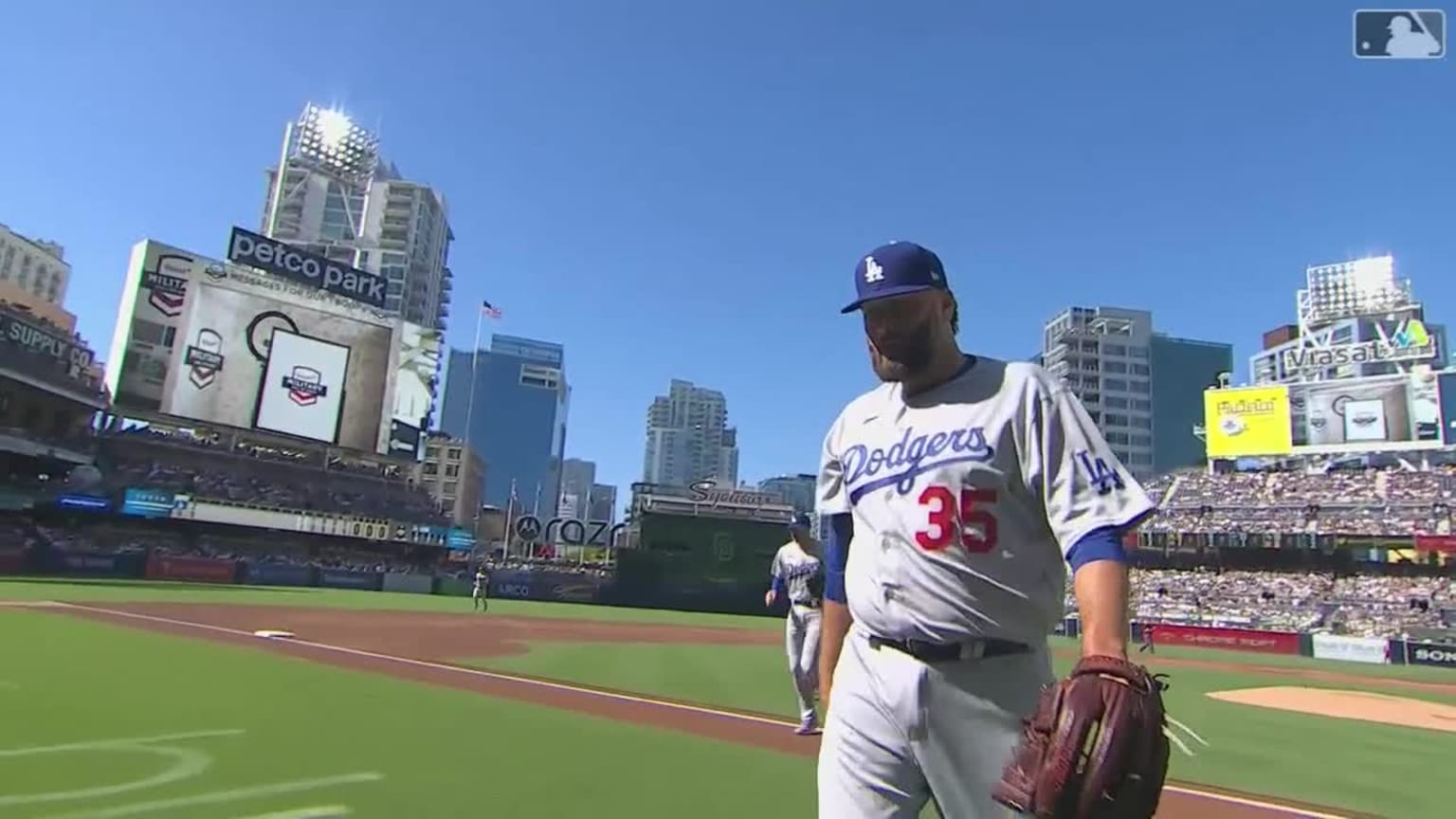 Lance Lynn continues his L.A. 'rebirth' as Dodgers pick up sixth  consecutive win