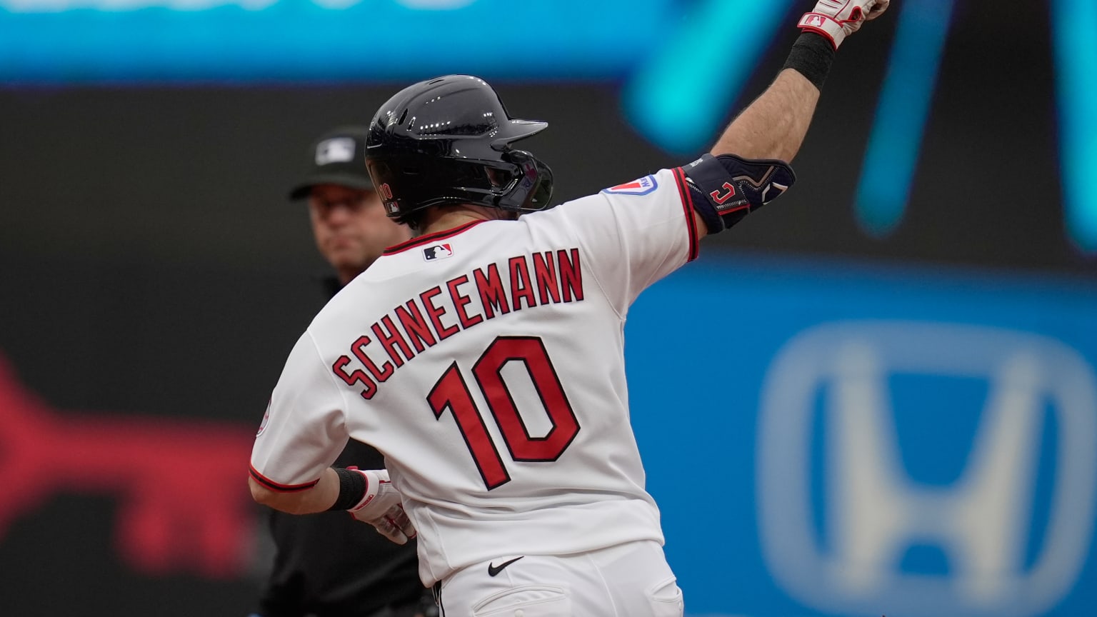 www.mlb.com