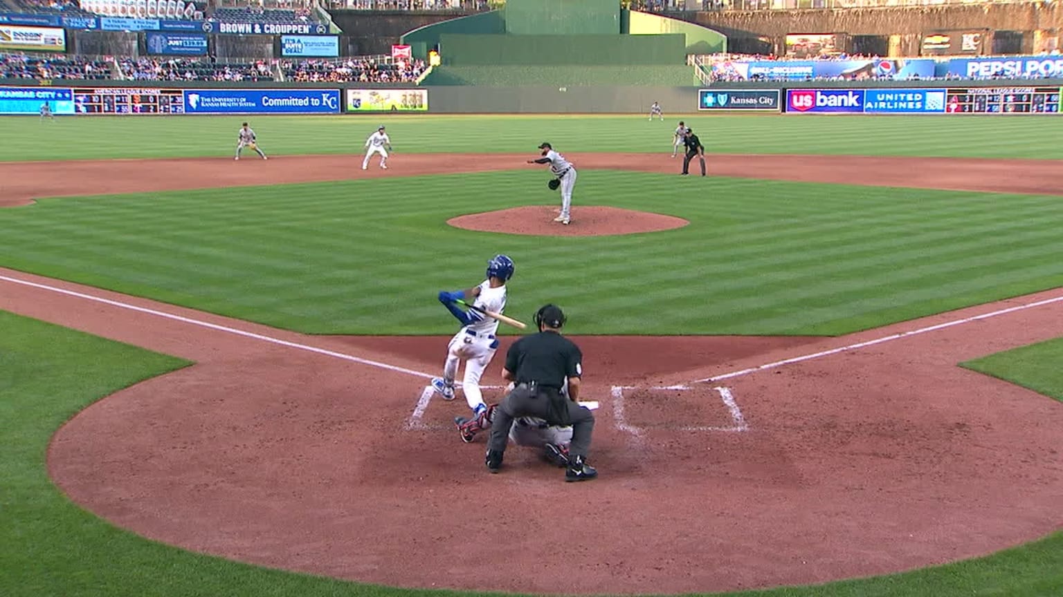 Maikel Garcia's RBI single to left field in the 4th | 05/23/2023 ...