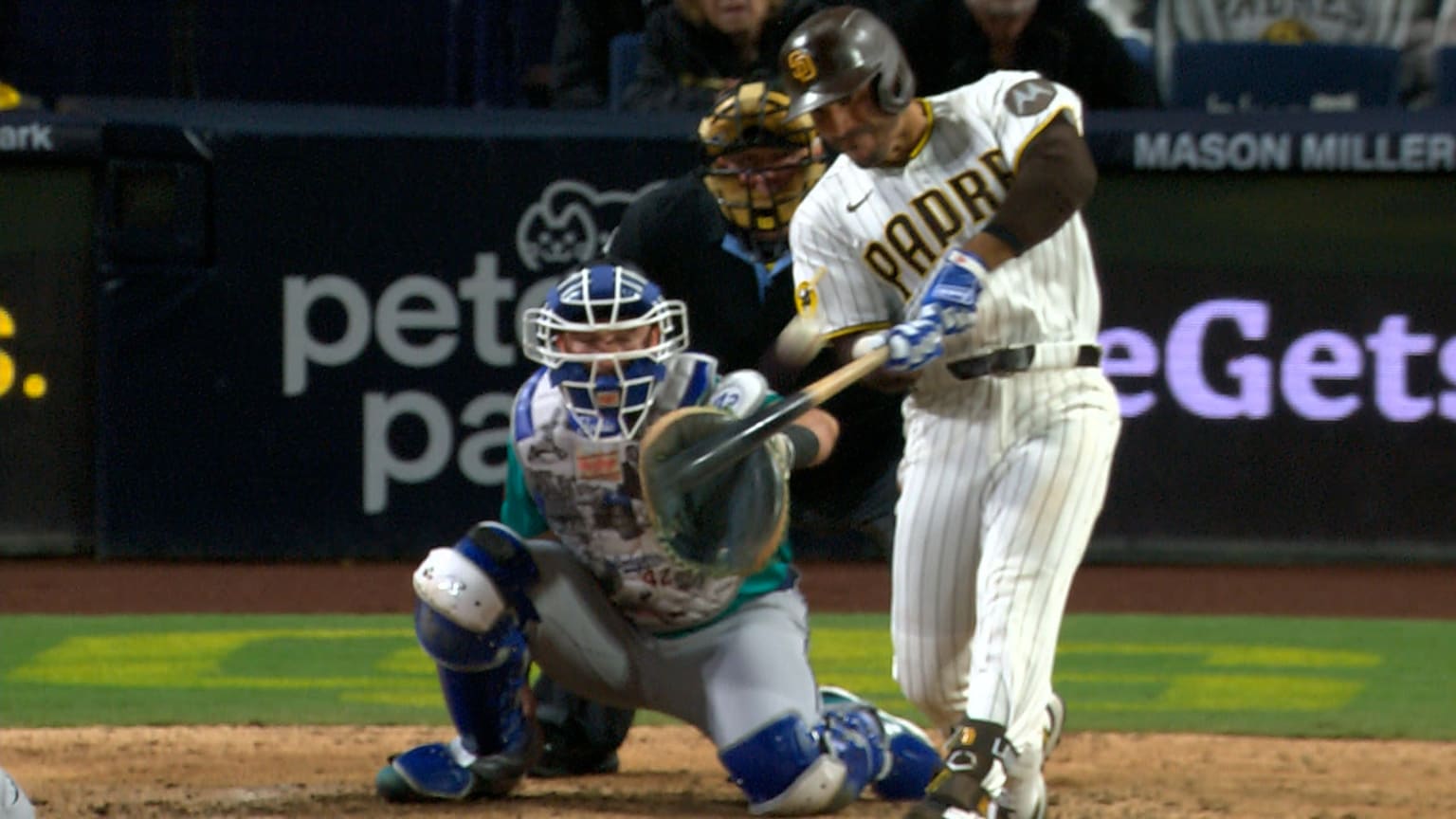 Ramón Laureano's RBI single | 04/15/2026 | San Diego Padres