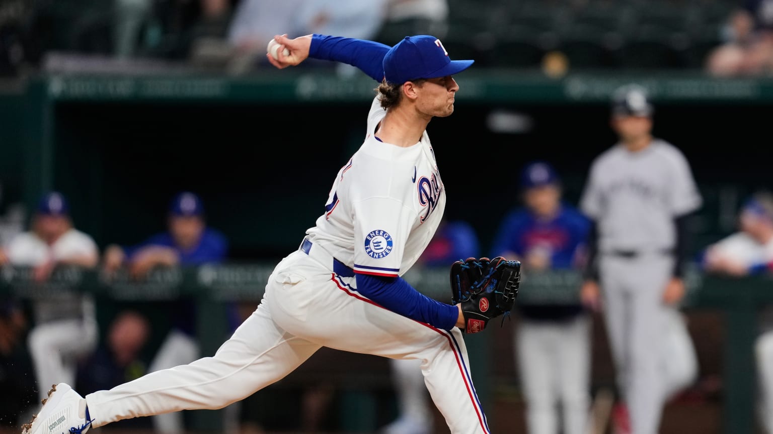 Jacob Latz secures the Rangers' 3-0 win | 04/29/2026 | Texas Rangers