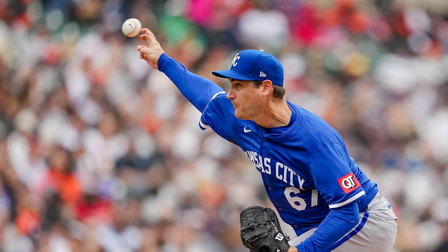 Seth Lugo strikes out five | 04/19/2025 | MLB.com