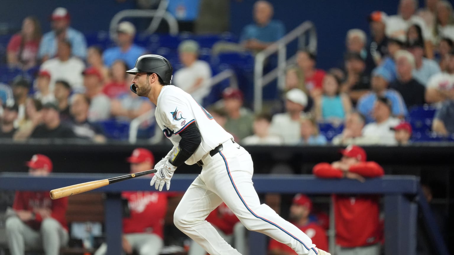 Joe Mack reaches on fielder's choice in 1st MLB AB | 05/04/2026 | MLB.com