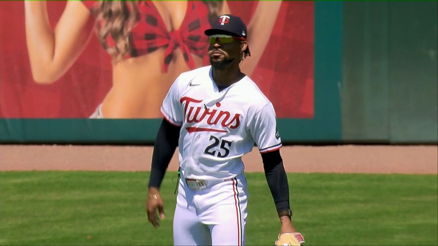 Byron Buxton on playing in the Classic, his timing | 03/22/2026