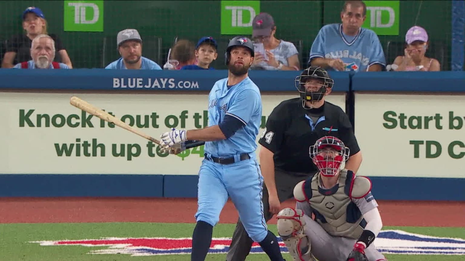 Brandon Belt cranks his second solo homer of the game 07/02/2023 Toronto Blue Jays