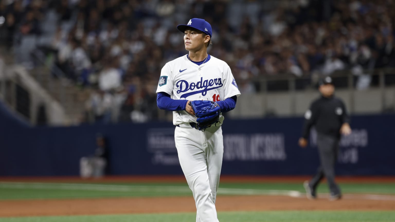 Yoshinobu Yamamoto fans two in his MLB debut | 03/21/2024 | MLB.com