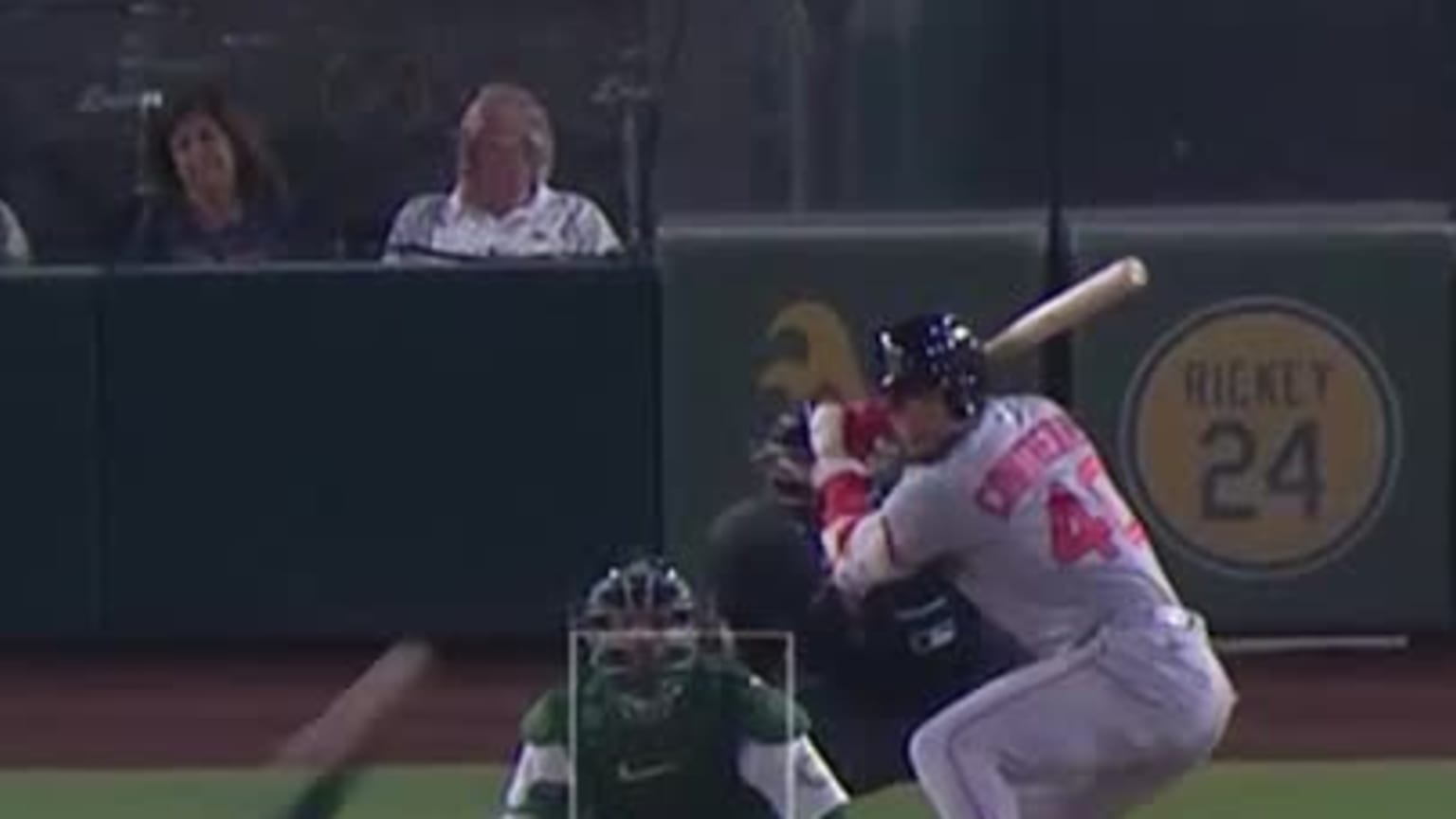 Red Sox rally on back-to-back Abreu and Contreras homers to beat Athletics