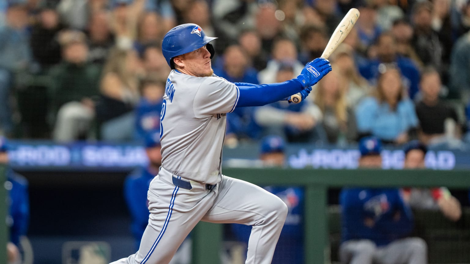 Myles Straw's two-run single | 05/10/2025 | Toronto Blue Jays