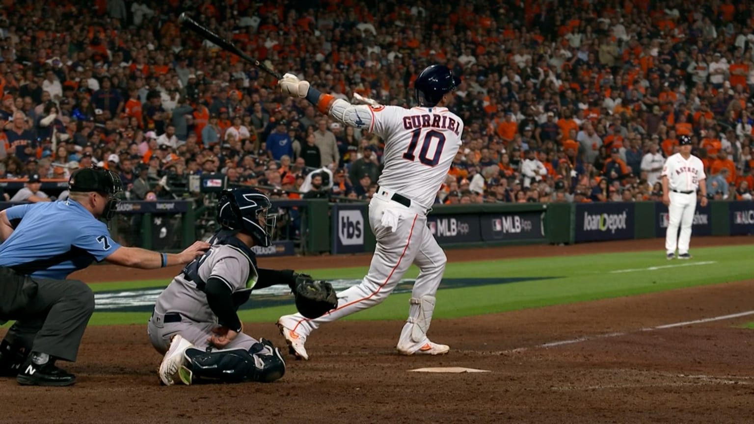 Yuli Gurriel's solo home run, 10/11/2022