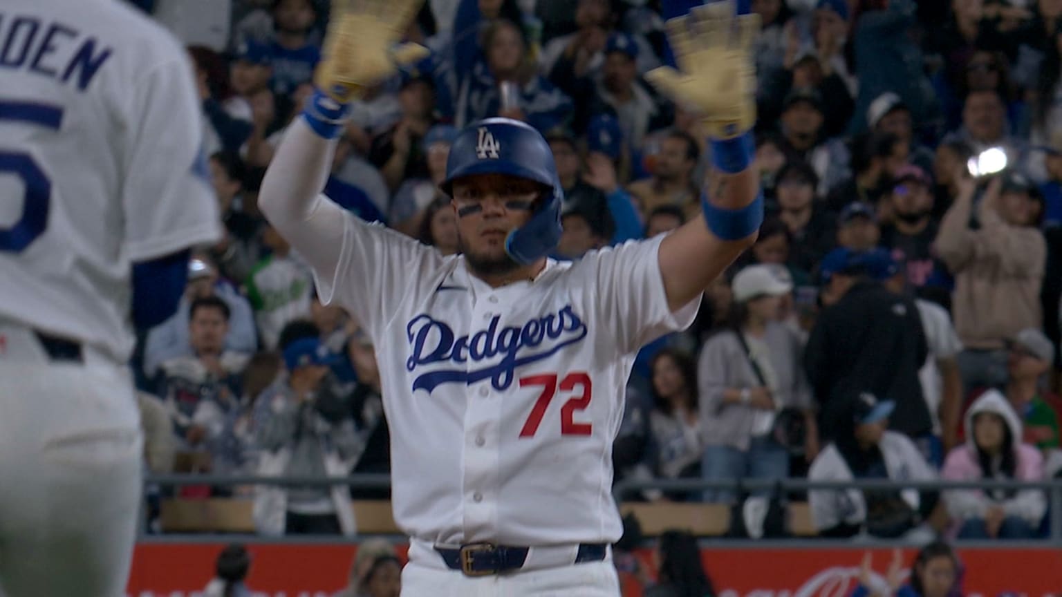 Miguel Rojas' RBI double | 05/26/2026 | Los Angeles Dodgers