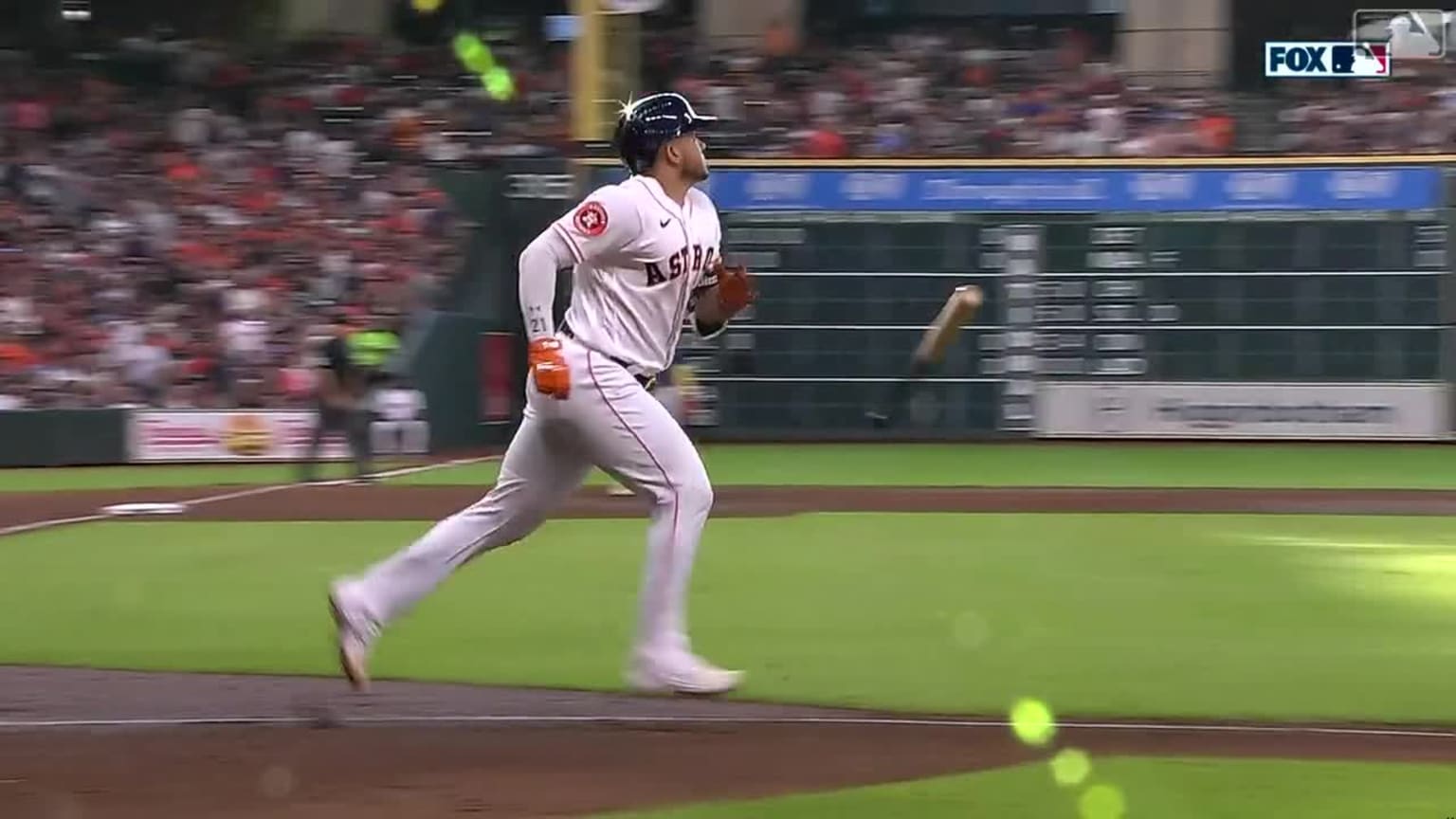 Yainer Diaz drives a two-run homer to dead center | 07/29/2023 ...