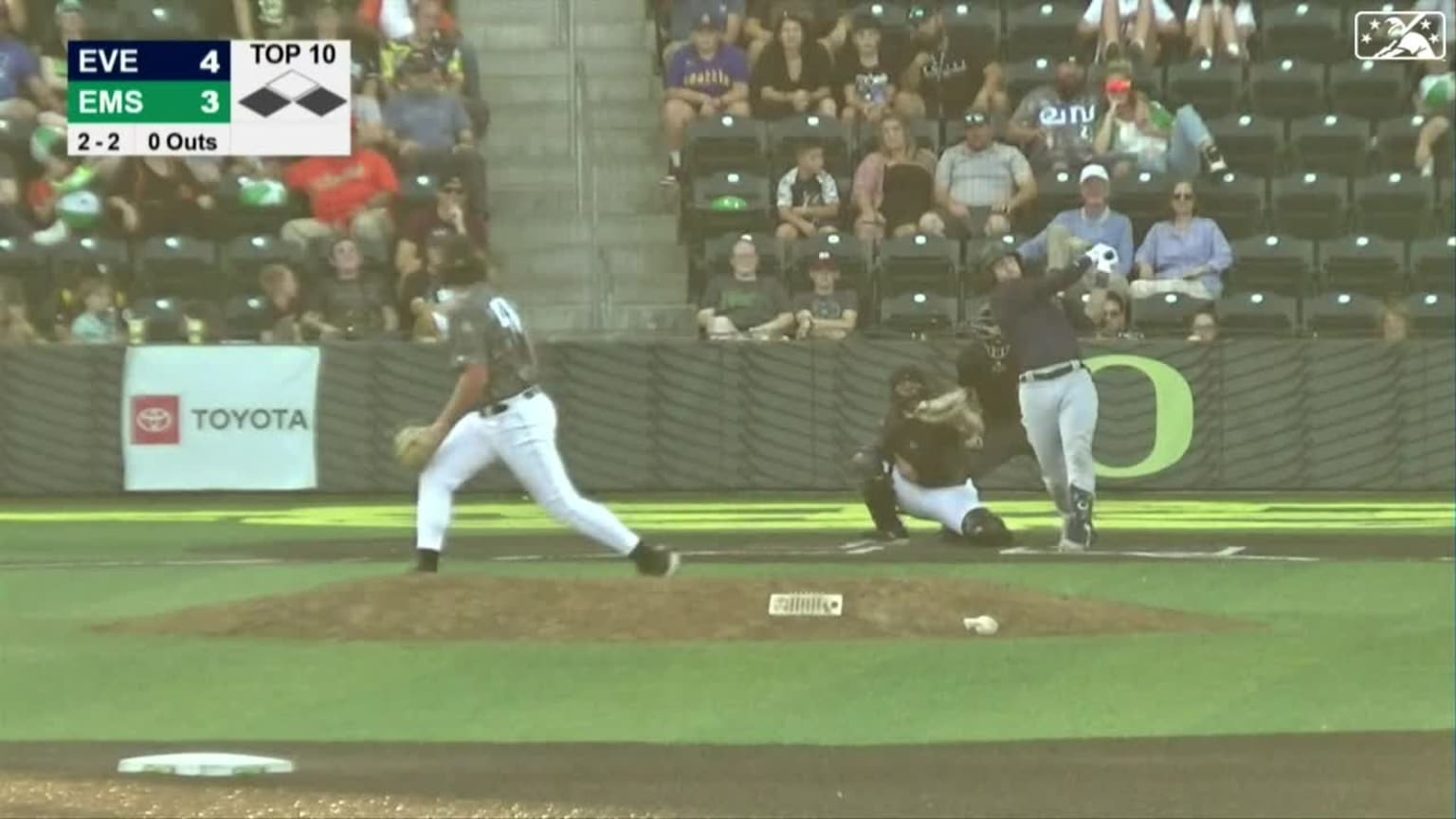 Diamondbacks' Tyler Locklear: Homerun Highlights Close Game Loss - hrdhnsw