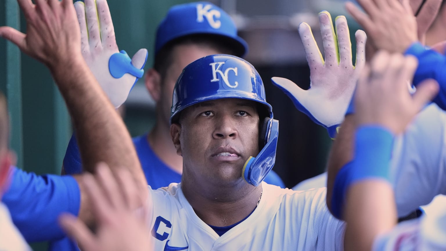 HAPPY STREETS SALVADOR PÉREZ ARROYO Salvador Perez's solo homer (12) | 07/09/2025 | Kansas City