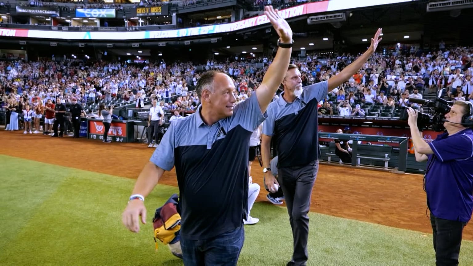 D-backs to put Randy Johnson, Luis Gonzalez in HOF | 08/12/2023 ...