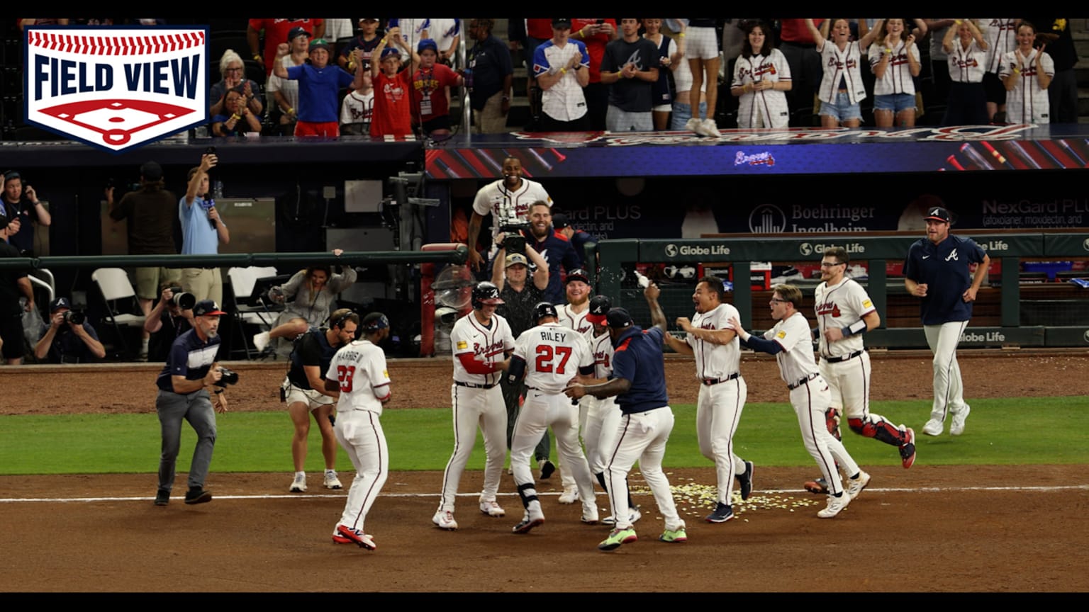 Field View: Austin Riley's walk-off sacrifice fly | 06/17/2025 ...