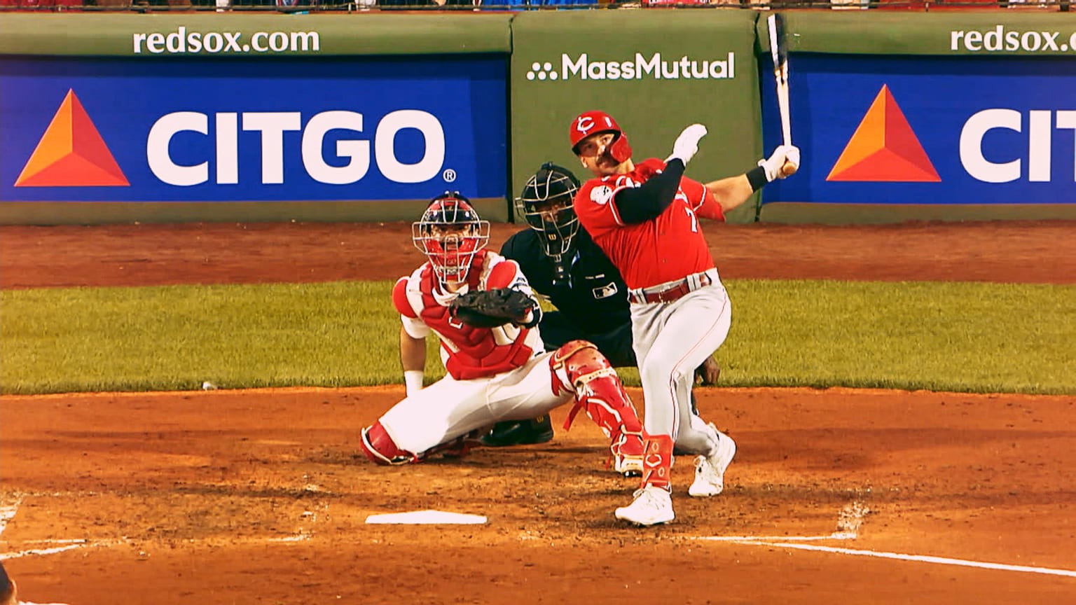 Spencer Steer is named the NL Rookie of the Month | 06/02/2023 ...