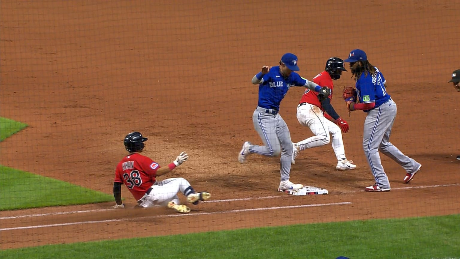 Cavan Biggio turns unassisted double play | 08/07/2023 | Toronto Blue Jays