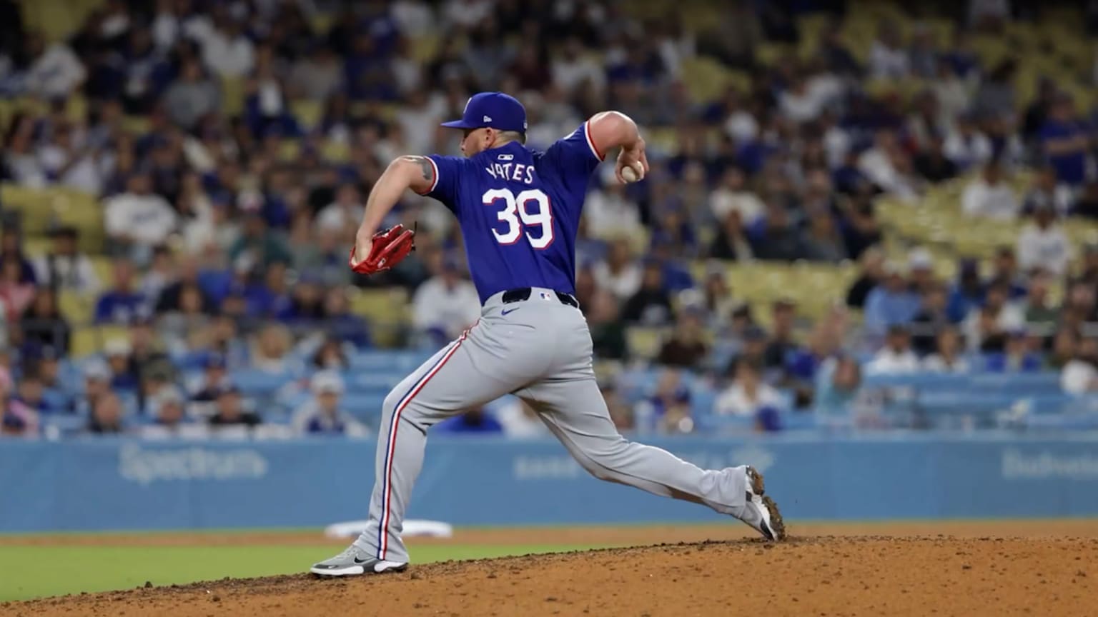Dodgers sign Kirby Yates to a oneyear deal 01/21/2025 Los Angeles