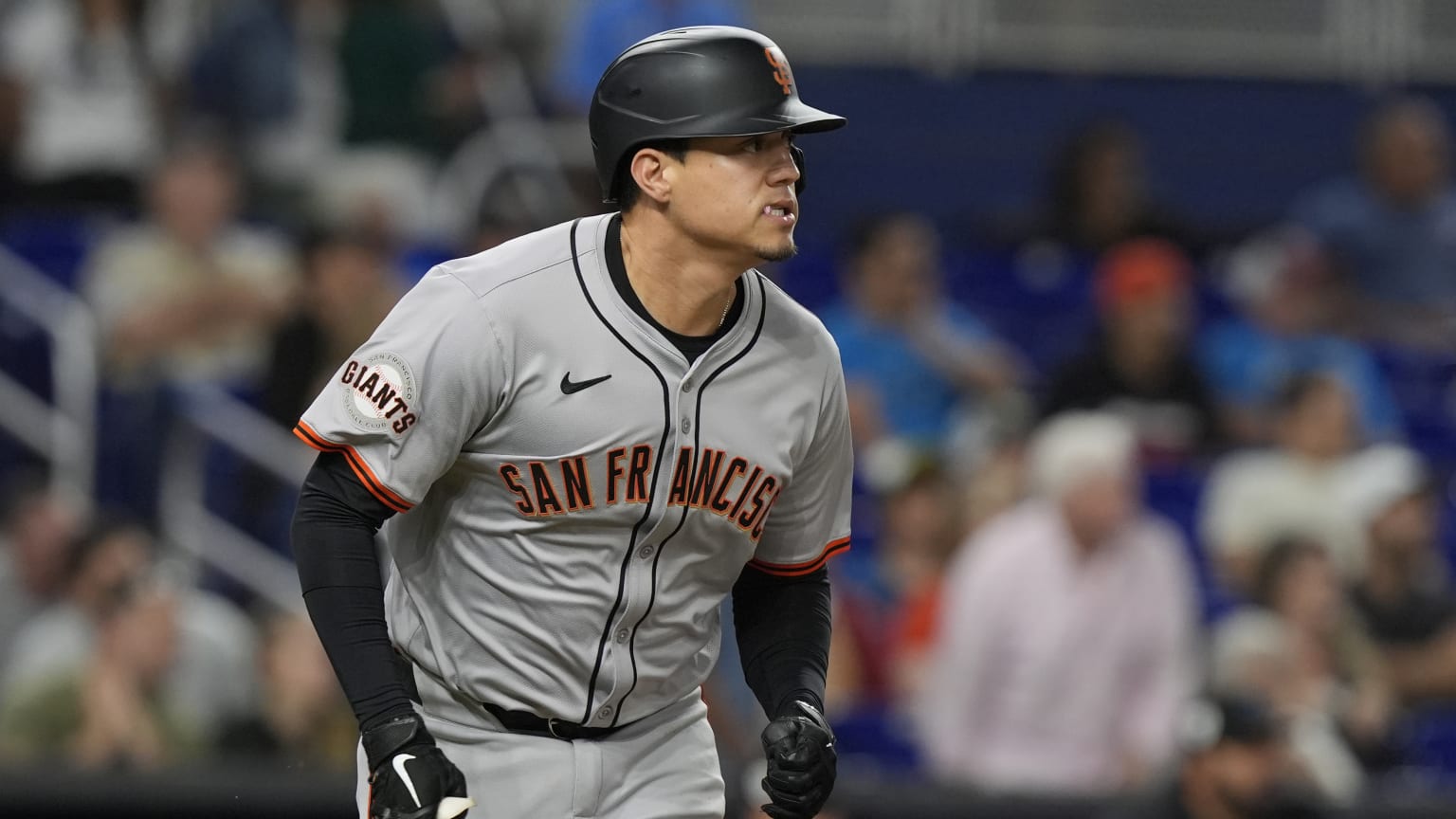 Wilmer Flores' go-ahead single | 04/15/2024 | San Francisco Giants