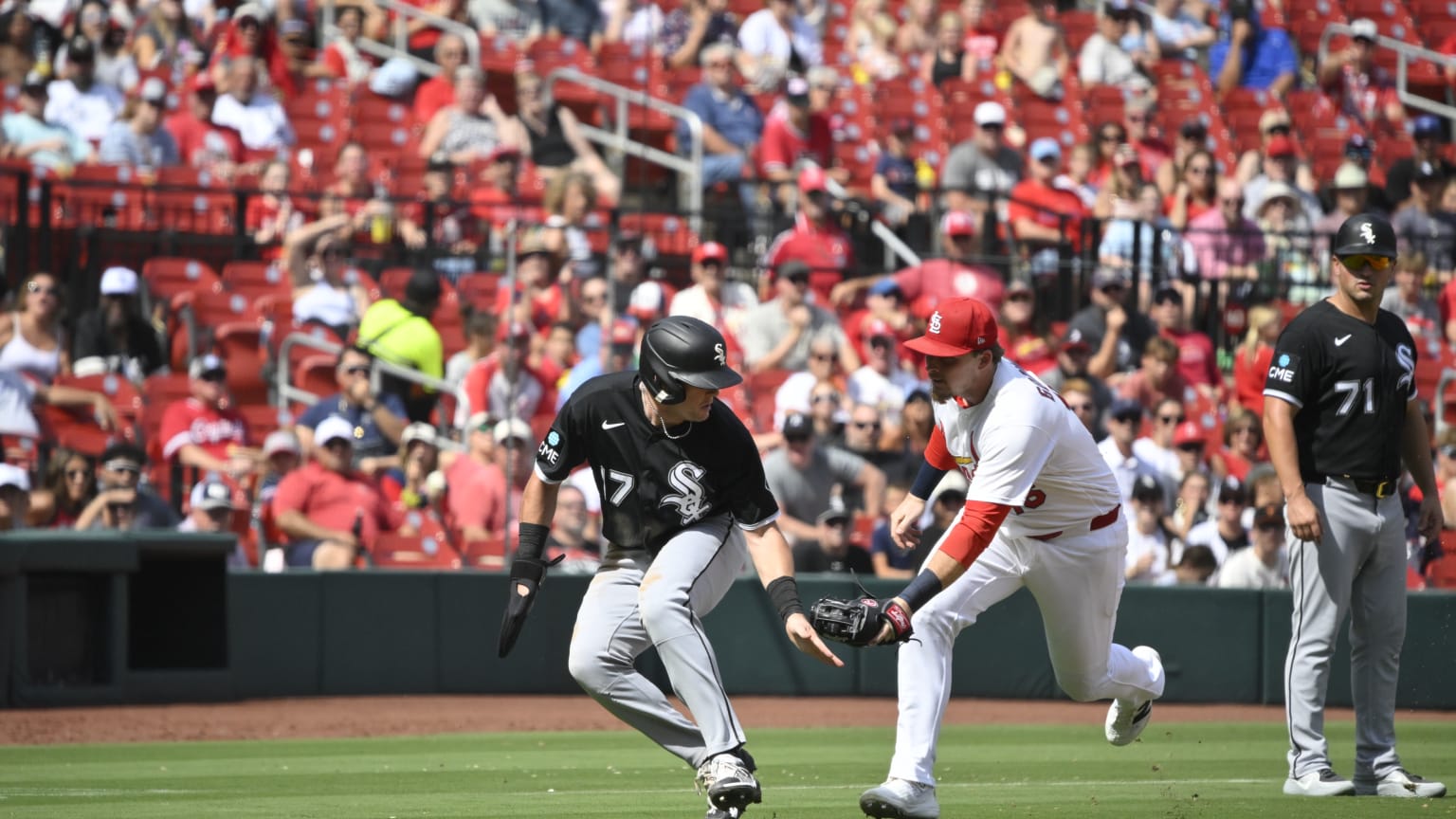 Cardinals catch Sam Antonacci in a rundown | 09/13/2026 | St. Louis ...