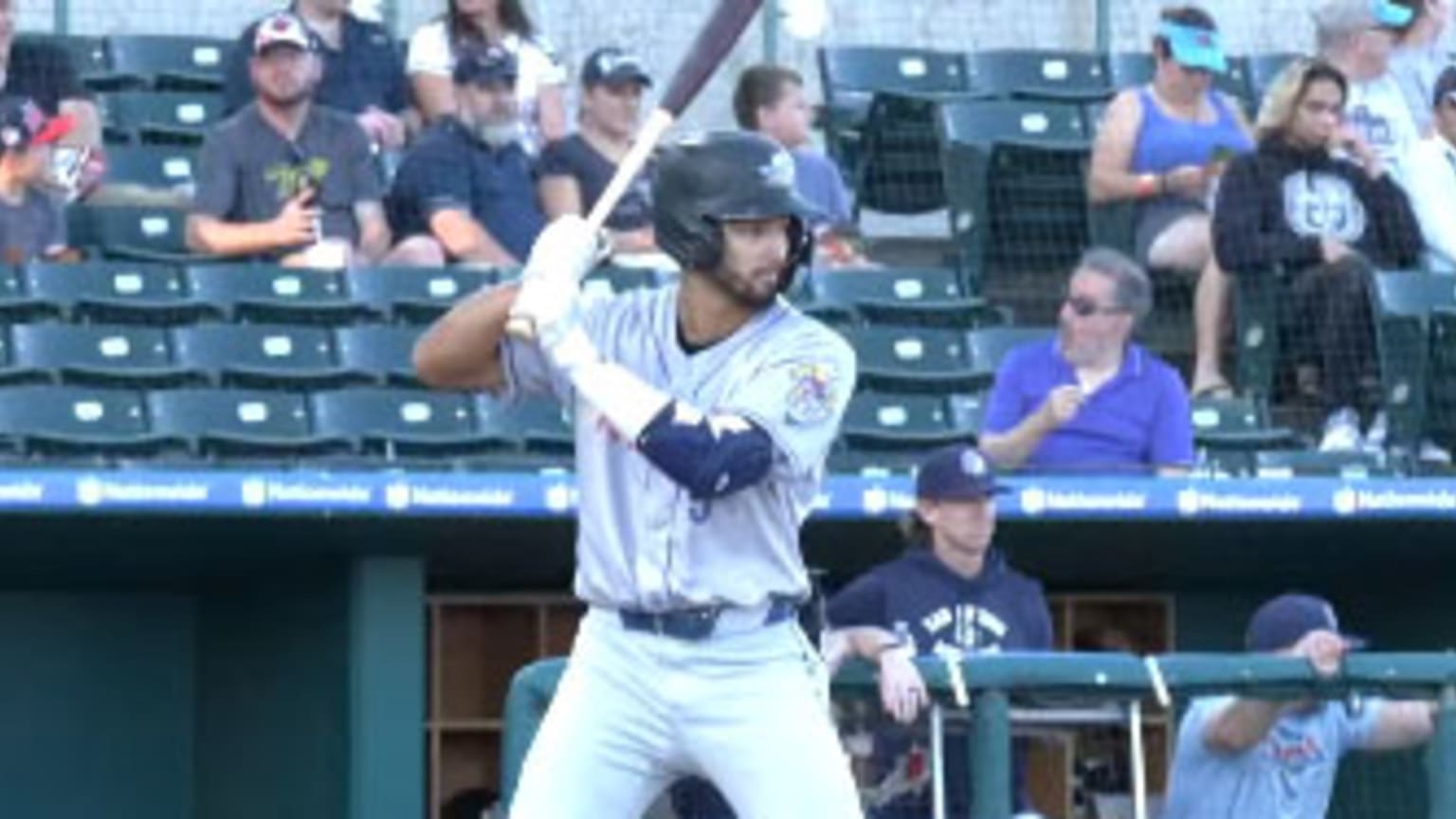Epic Moment: Gilbert Notches First Mlb Hit; Big Things To Come! - luiaruv