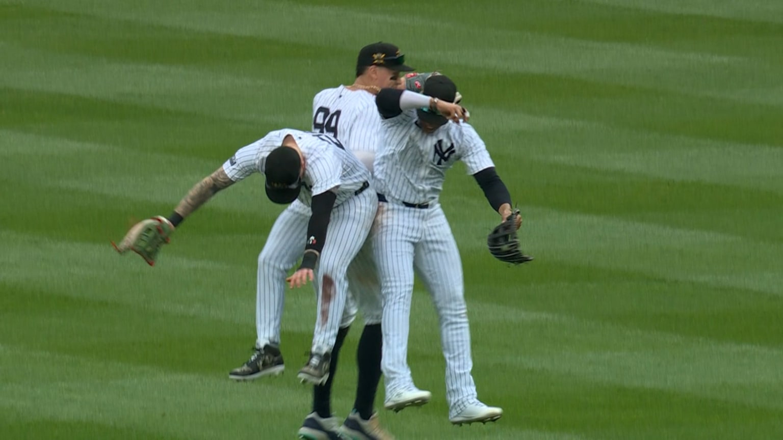 Dennis Santana seals the win for the Yankees 05/18/2024 New York