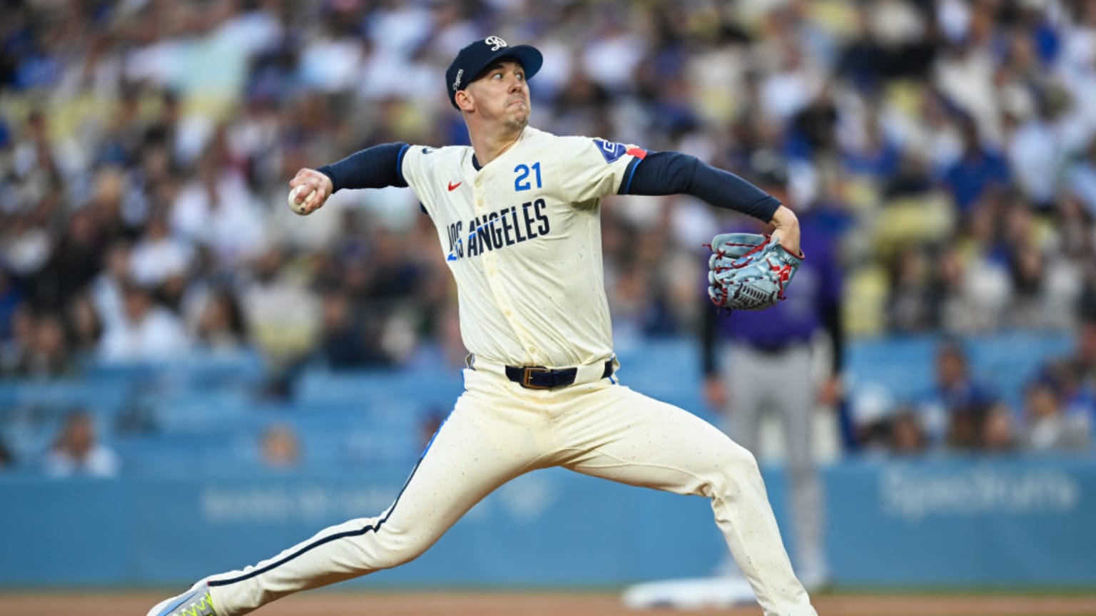 Hot Stove discusses the best free agent fits 12/17/2024