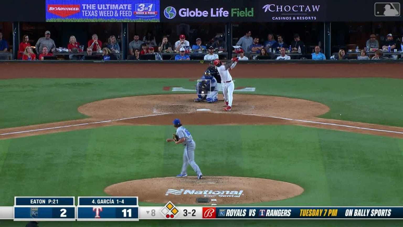 Nate Eaton pitches in 8th inning 04/10/2023 Kansas City Royals