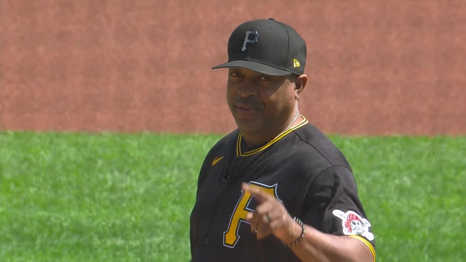 Pittsburgh pirates green jersey outlet