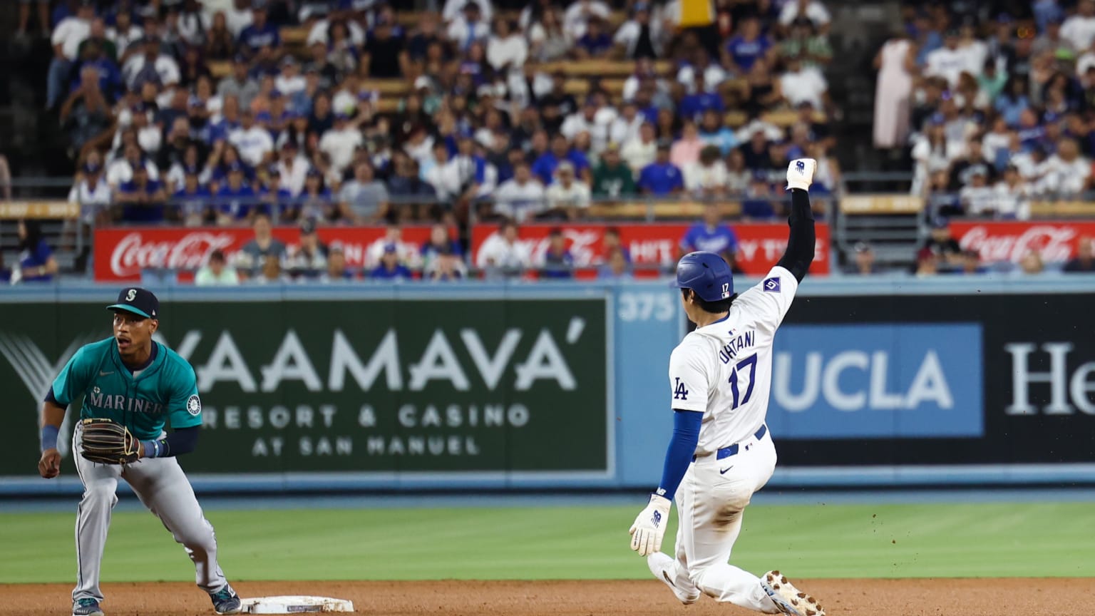 Shohei Ohtani's 39th stolen base | 08/21/2024 | Los Angeles Dodgers