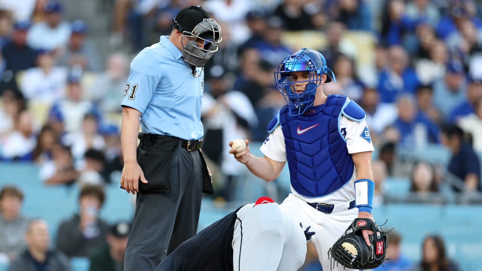 Angel Martínez stays in game after HBP | 04/01/2026 | Cleveland Guardians