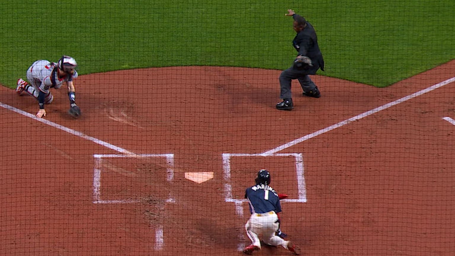 Rhys Hoskins' sacrifice fly | 05/08/2026 | MLB.com