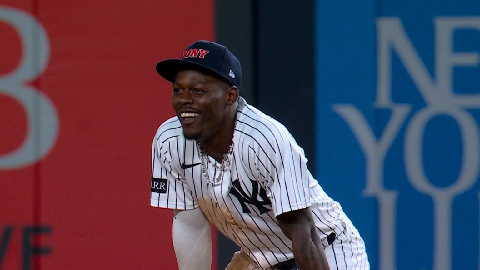 Yankees turn a slick double play in the 3rd | 09/11/2025 | New York Yankees