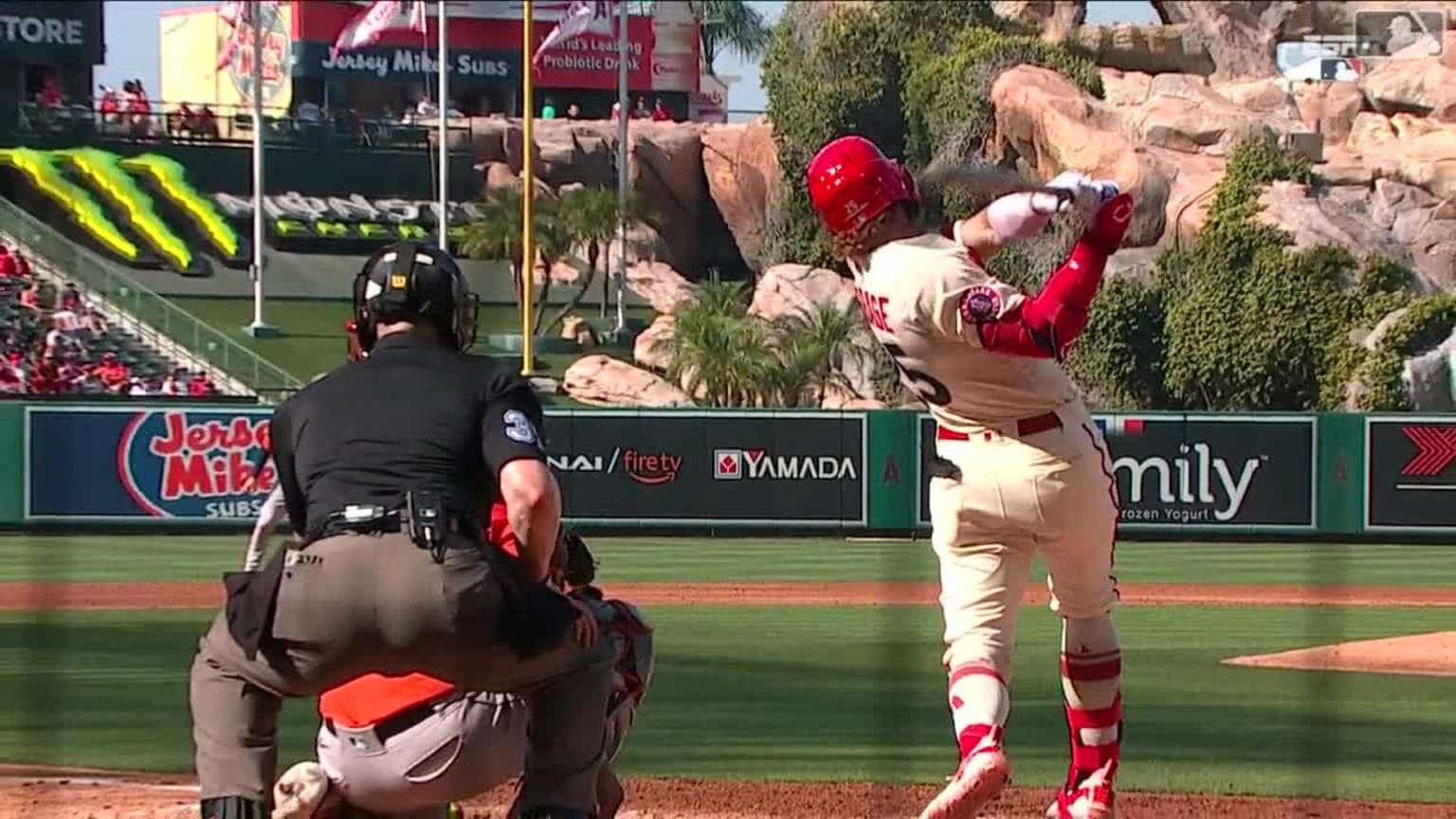 Get Ready To Cheer: Gilbert'S First Mlb Hit And More To Come - 6or92xy