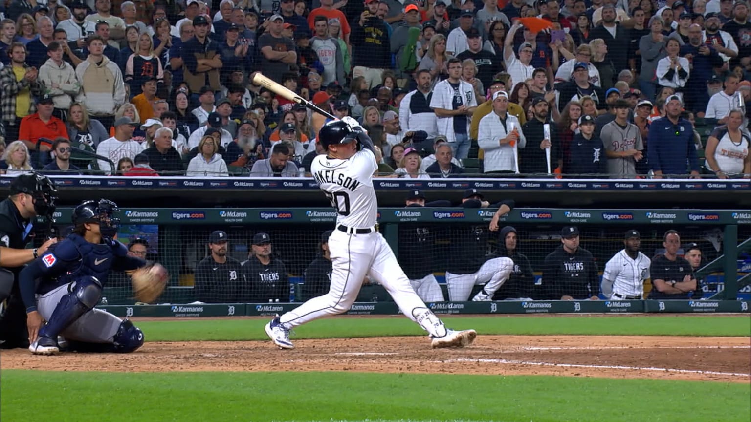 Spencer Torkelson swats a solo homer to right-center | 09/29/2023 ...