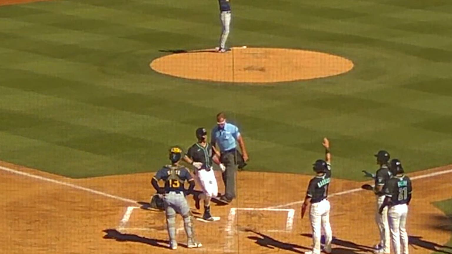 [分享] 今日 Corbin Carroll (滿貫砲)