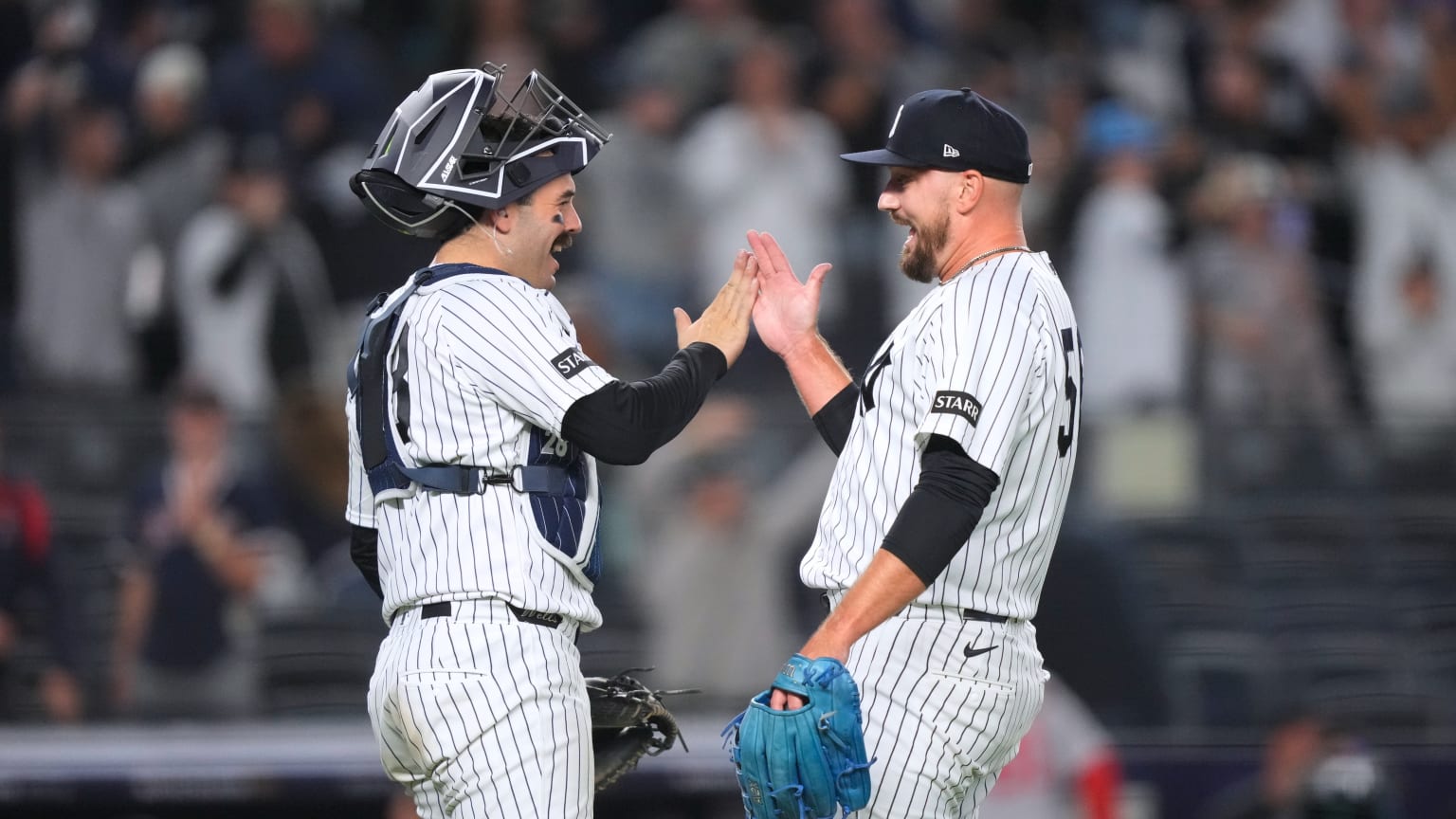 John Schreiber seals Yankees' Game 1 Wild Card win | 09/29/2026 | MLB.com