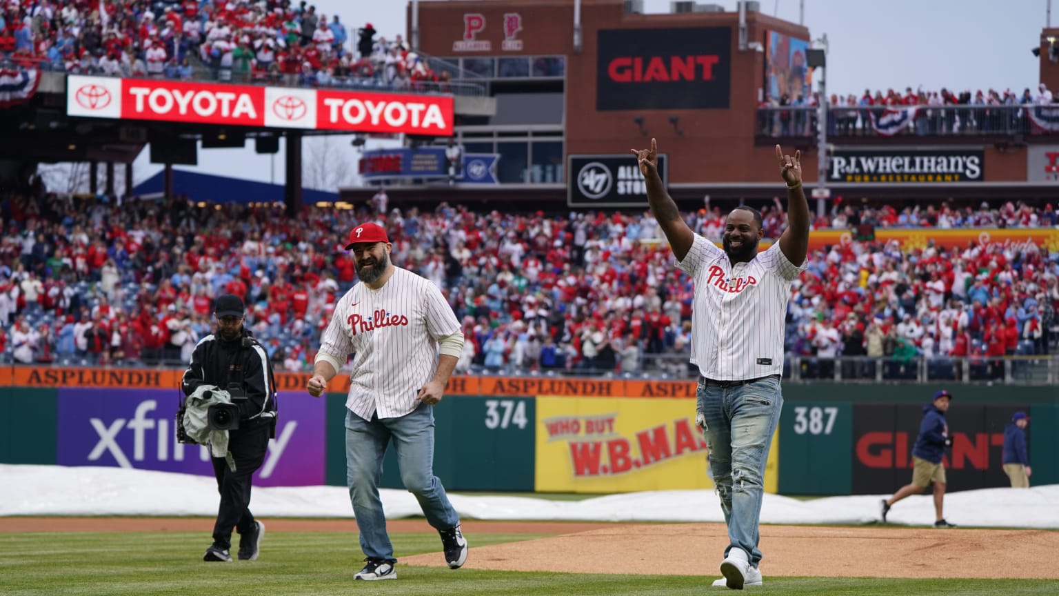 Jason Kelce and Fletcher Cox throw out first pitches 03/30/2024