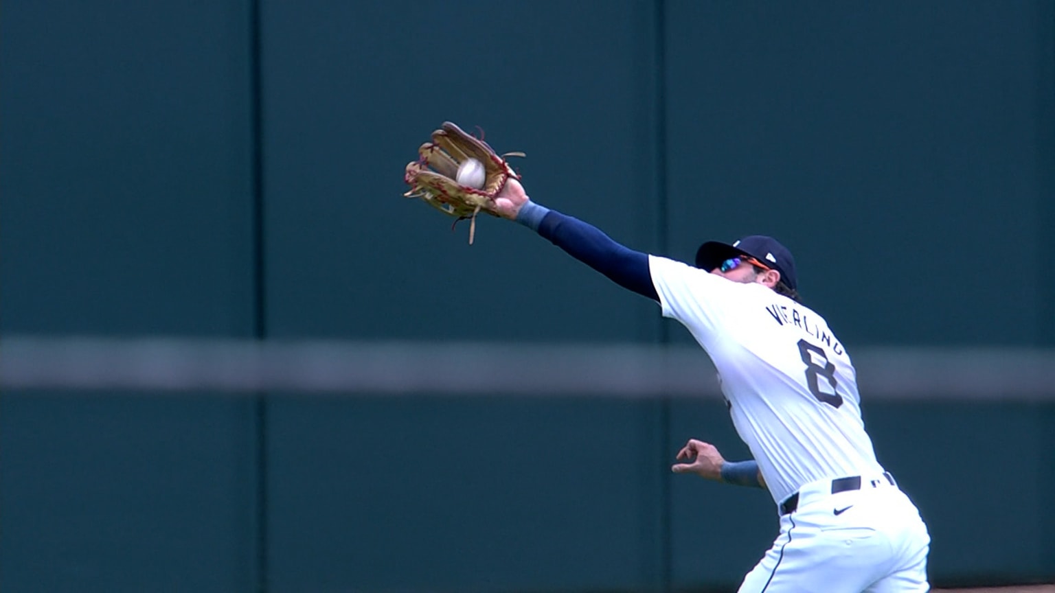 Matt Vierling's running catch | 06/23/2024 | Detroit Tigers