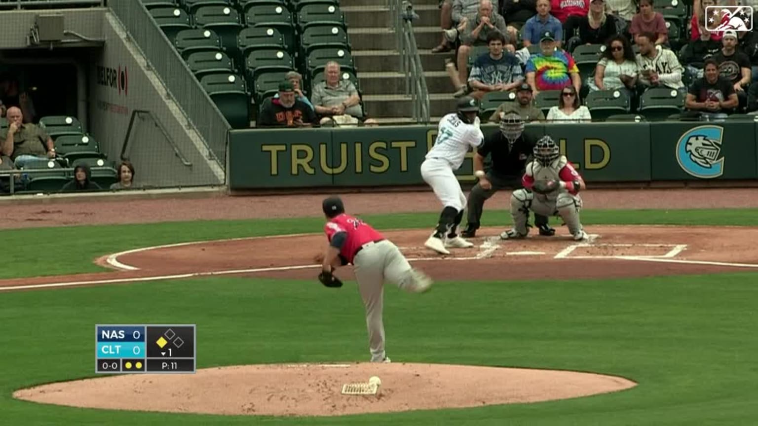 Oscar Colas hits an RBI single to left field 05/30/2023 Chicago