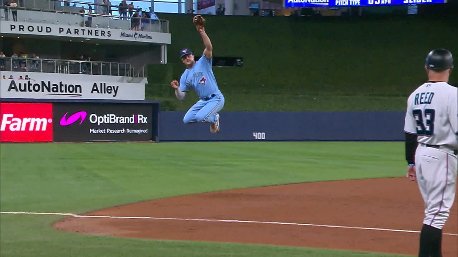 Matt Chapman's leaping grab | 06/20/2023 | MLB.com