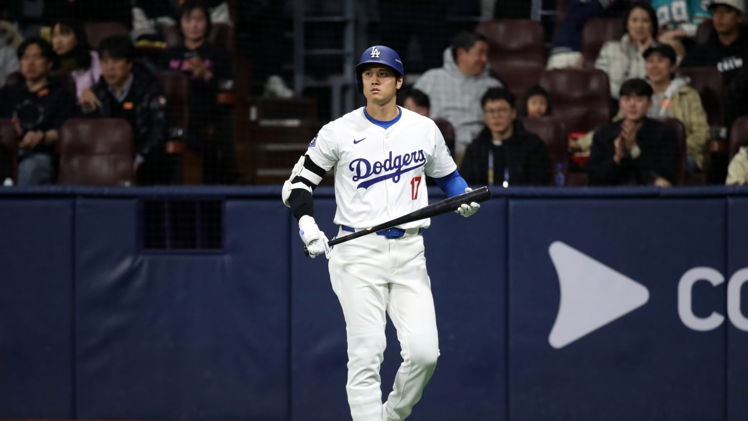 Shohei Ohtani tunes up for Seoul Series 03/18/2024